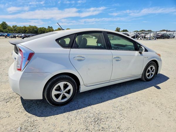 2012 TOYOTA PRIUS