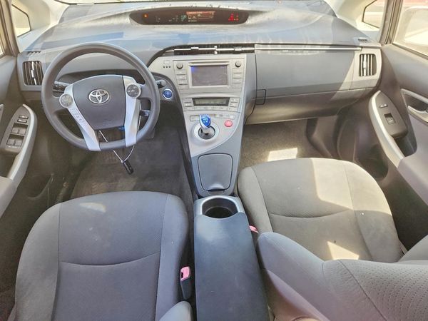 2012 TOYOTA PRIUS