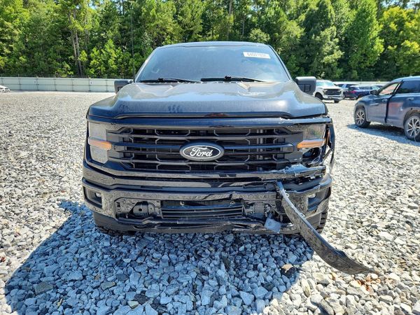 2024 FORD F150