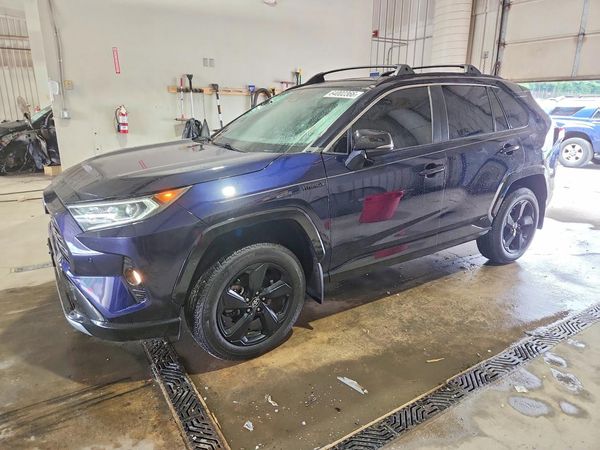 2020 TOYOTA RAV4 XSE HV