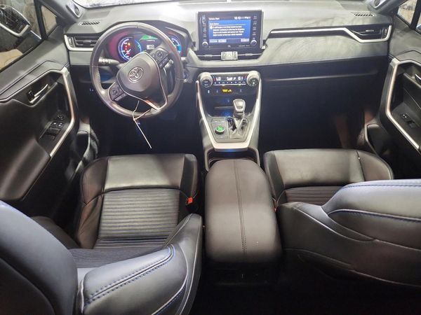 2020 TOYOTA RAV4 XSE HV
