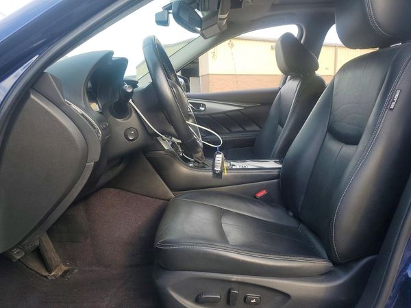 2022 INFINITI Q50 LUXE