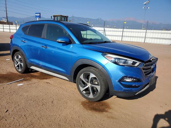2017 HYUNDAI TUCSON