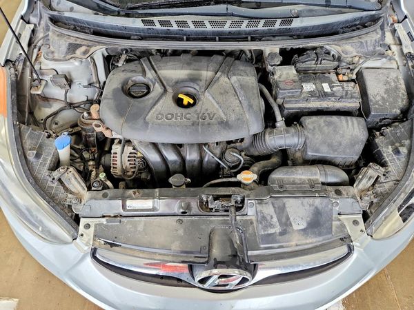 2013 HYUNDAI ELANTRA