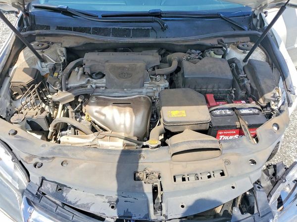 2015 TOYOTA CAMRY