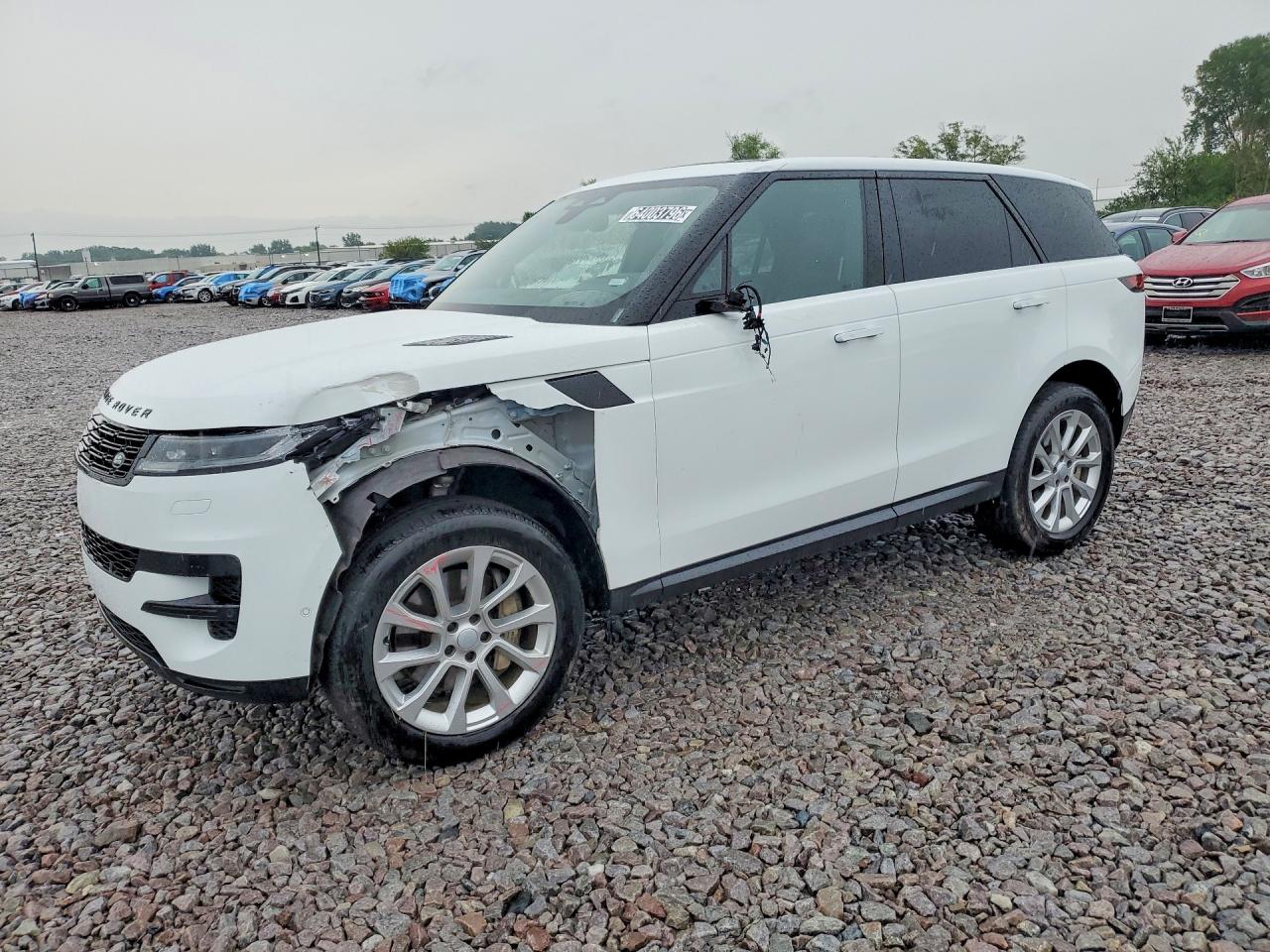 2025 LAND ROVER RANGE ROVER SPORT P360 SE