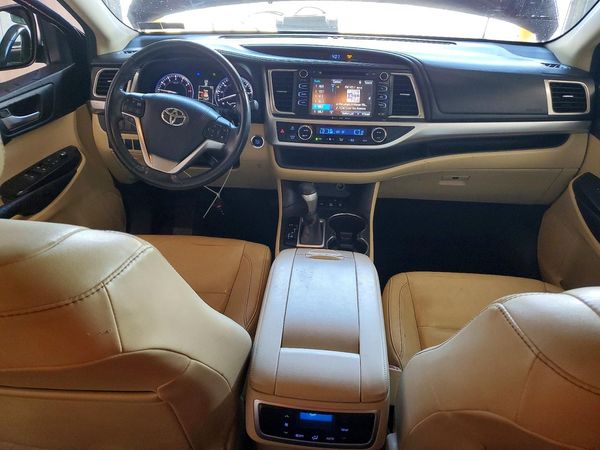 2016 TOYOTA HIGHLANDER Base/Hybrid