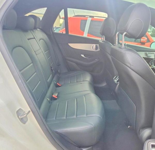 2019 MERCEDES-BENZ GLC GLC 300-4M