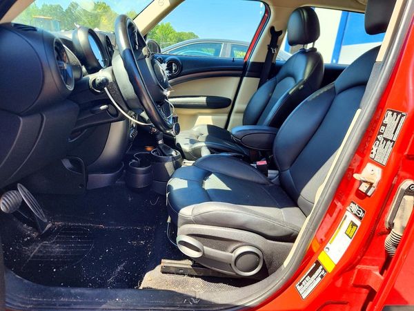 2014 MINI COOPER