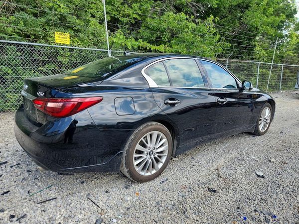 2021 INFINITI Q50