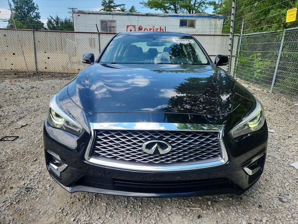 2021 INFINITI Q50