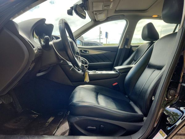 2021 INFINITI Q50