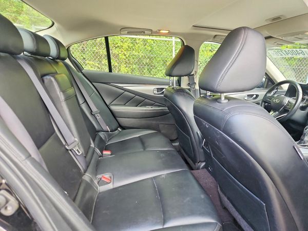 2021 INFINITI Q50