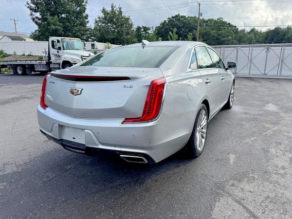 2019 CADILLAC XTS Luxury