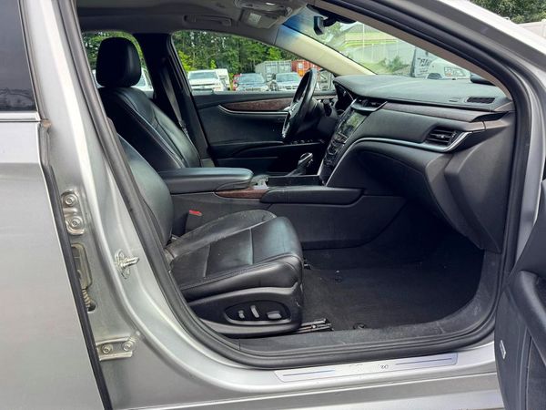 2019 CADILLAC XTS Luxury