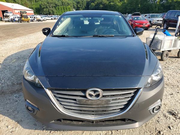2015 MAZDA 3