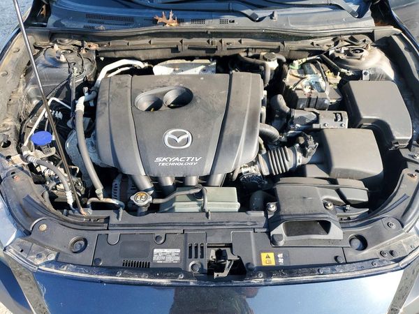 2015 MAZDA 3