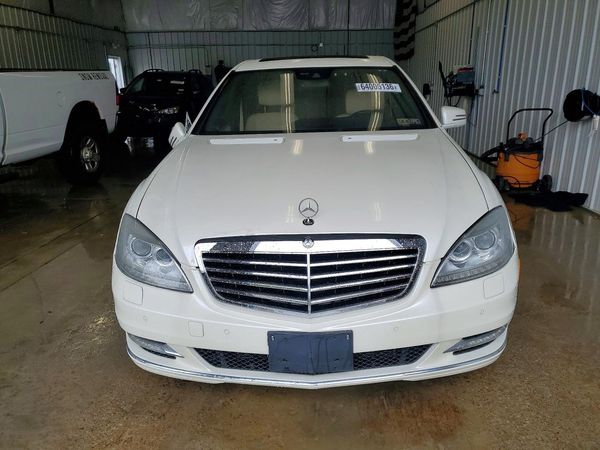 2013 MERCEDES-BENZ S S550V 4-MATIC