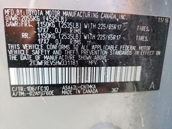 2017 TOYOTA RAV4 XLE