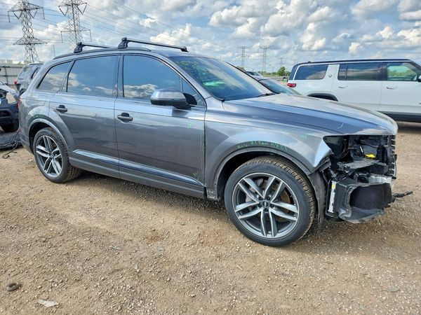 2018 AUDI Q7 quattro Prestige