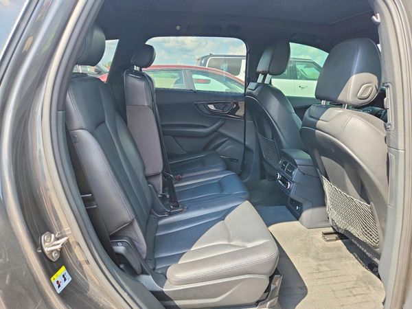 2018 AUDI Q7 quattro Prestige