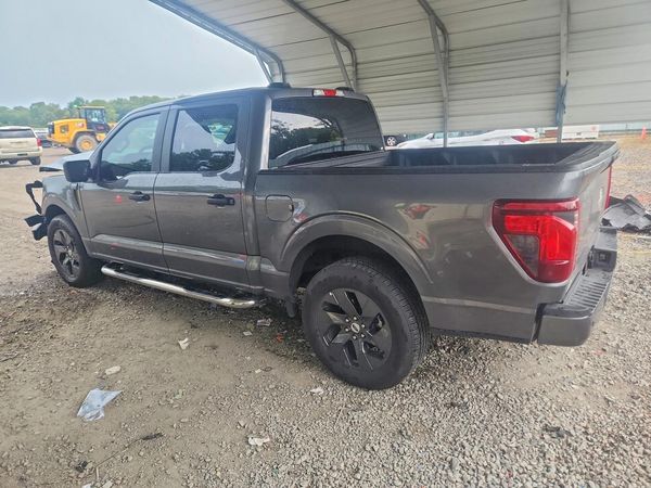 2025 FORD F150