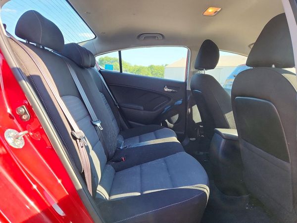 2017 KIA FORTE LX Popular, S