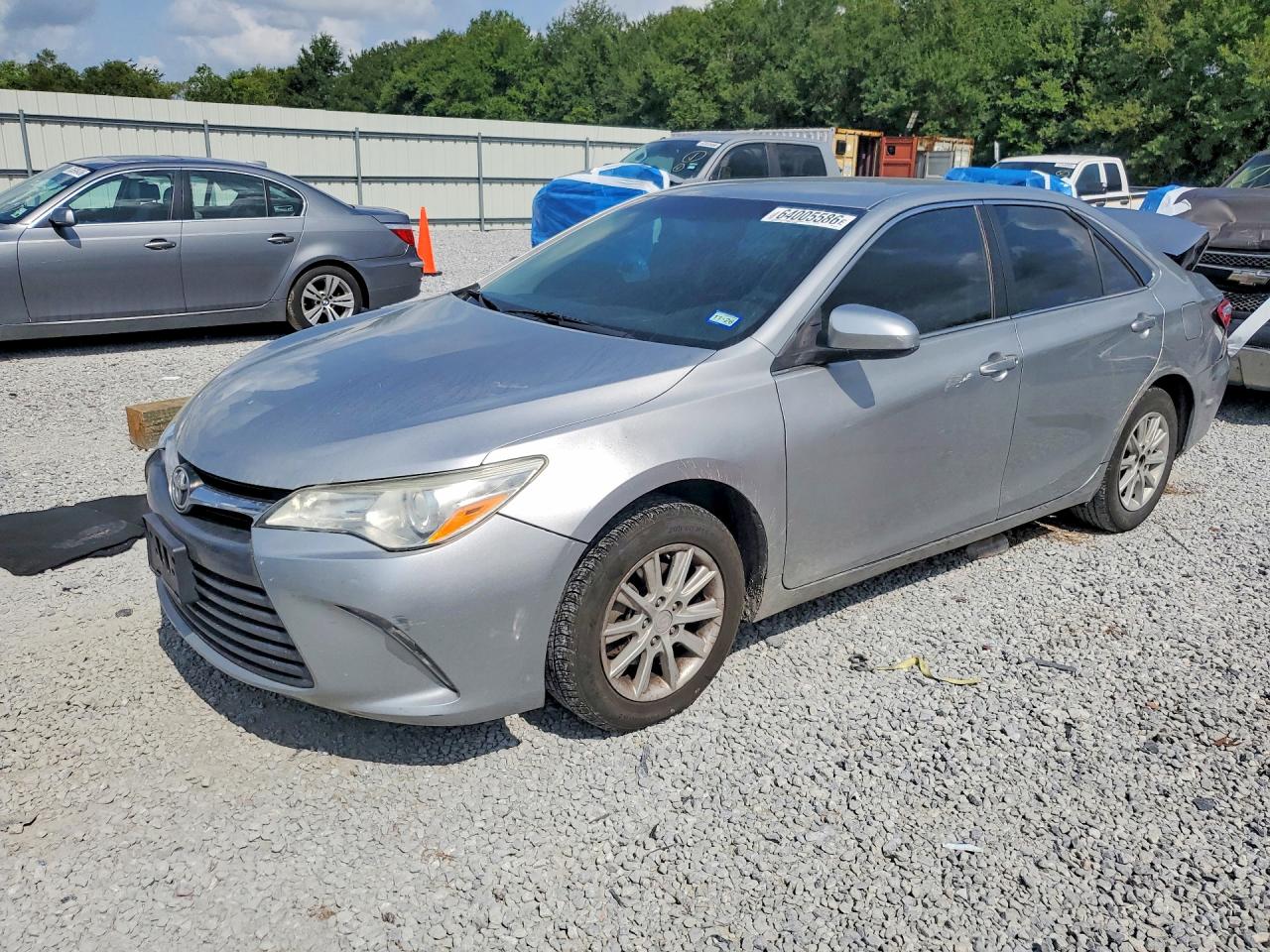 2016 TOYOTA CAMRY