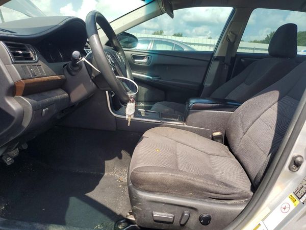 2016 TOYOTA CAMRY