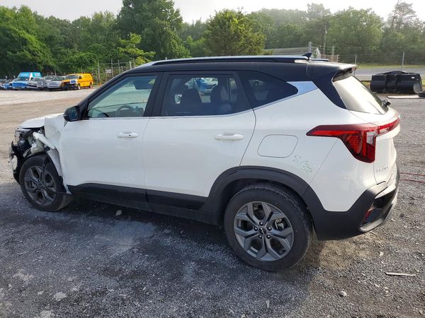 2024 KIA SELTOS S, X-Line