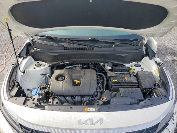 2024 KIA SELTOS S, X-Line