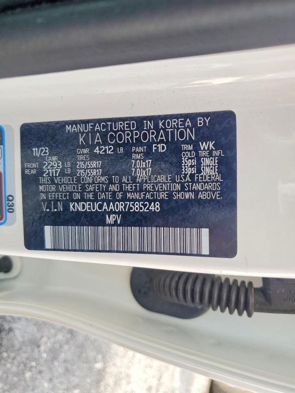 2024 KIA SELTOS S, X-Line