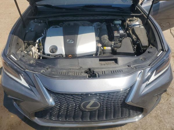 2019 LEXUS ES 350