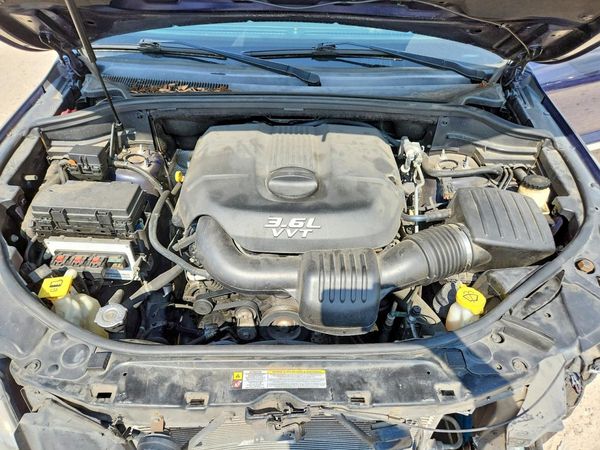 2012 JEEP CHEROKEE Laredo