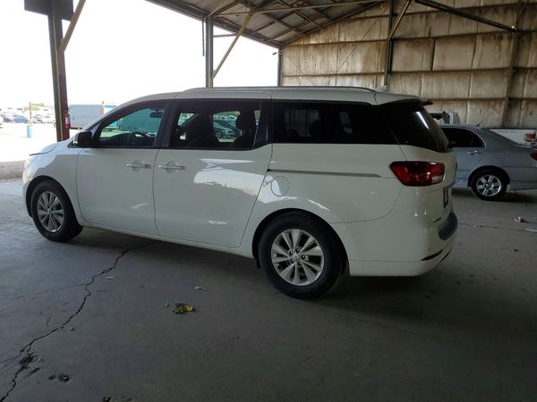 2016 KIA SEDONA LX - Middle-low