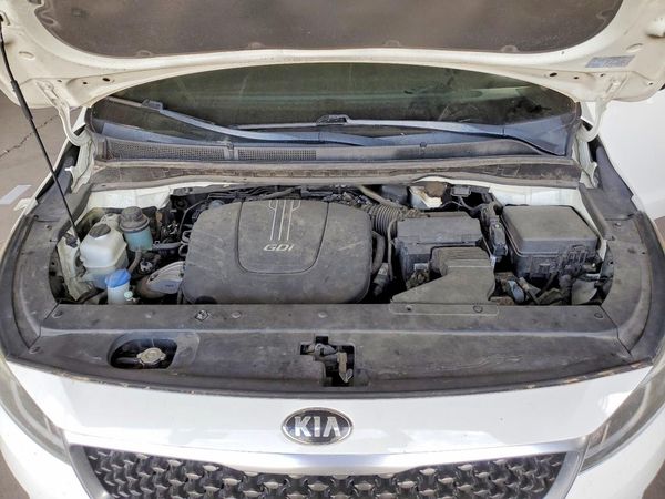 2016 KIA SEDONA LX - Middle-low