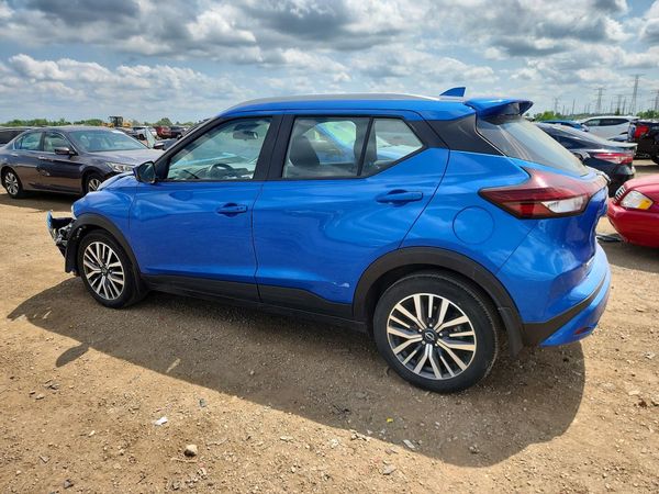 2024 NISSAN KICKS