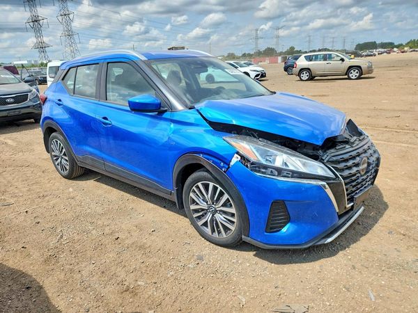 2024 NISSAN KICKS