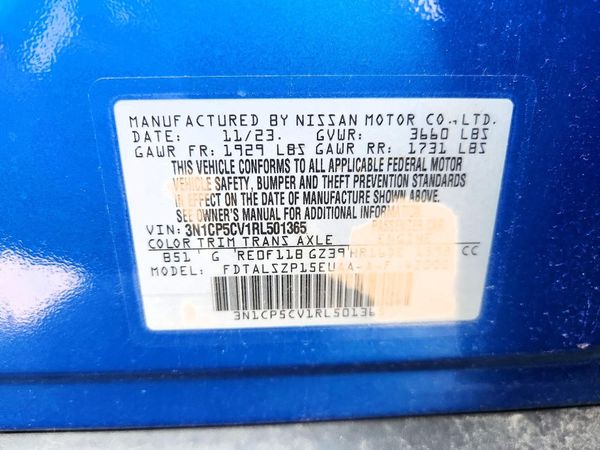 2024 NISSAN KICKS