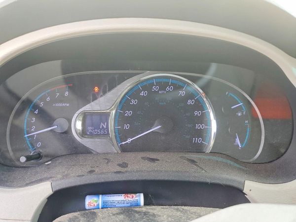 2012 TOYOTA SIENNA