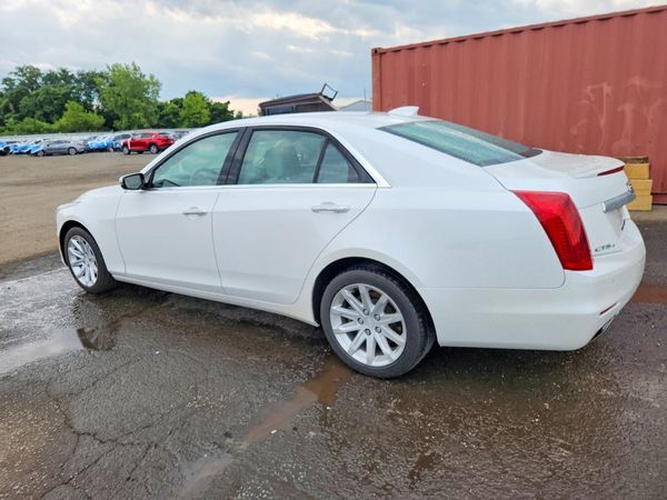 2015 CADILLAC CTS Luxury