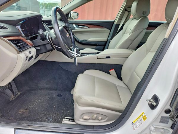 2015 CADILLAC CTS Luxury