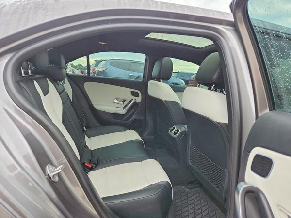 2021 MERCEDES-BENZ A A220