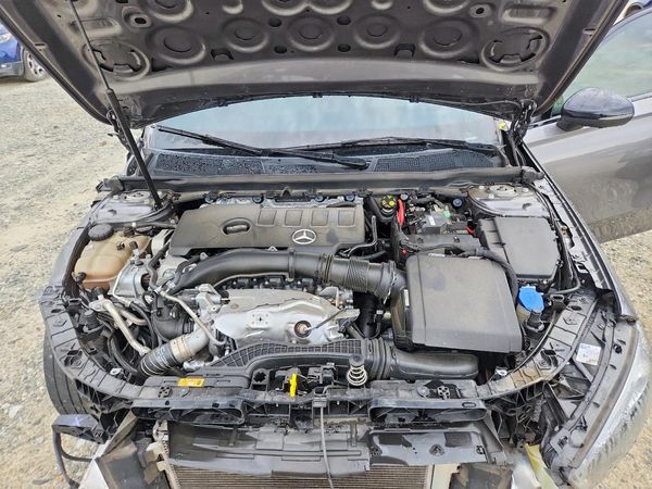 2021 MERCEDES-BENZ A A220