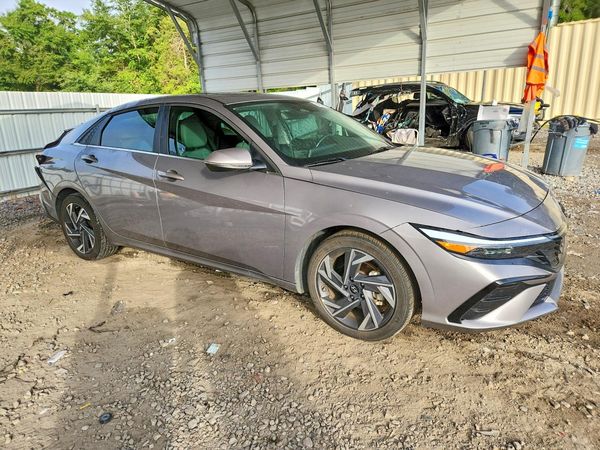2025 HYUNDAI ELANTRA