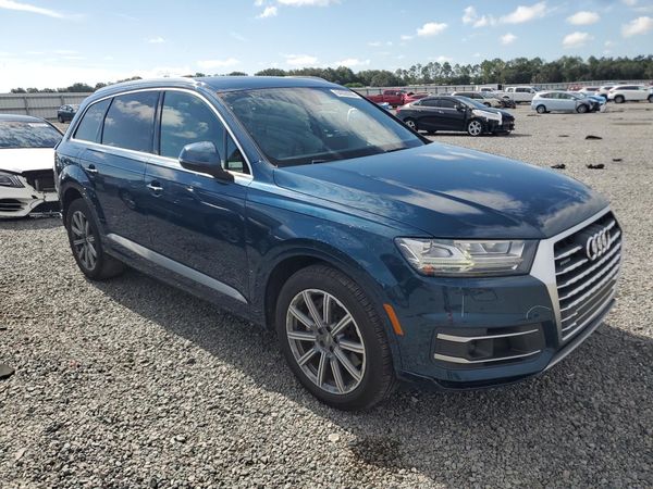 2018 AUDI Q7 quattro Premium Plus