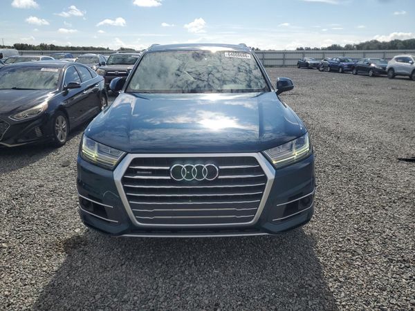 2018 AUDI Q7 quattro Premium Plus