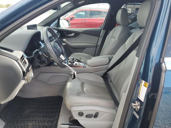 2018 AUDI Q7 quattro Premium Plus