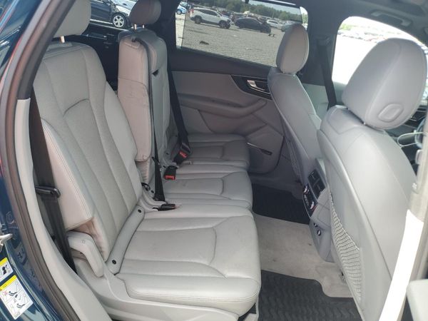 2018 AUDI Q7 quattro Premium Plus