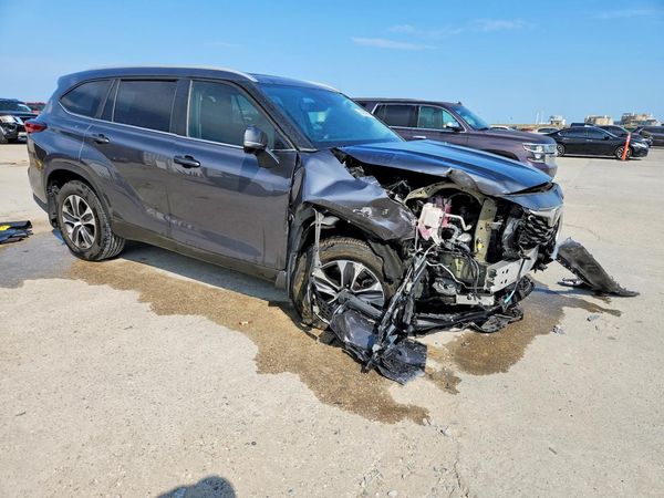 2023 TOYOTA HIGHLANDER